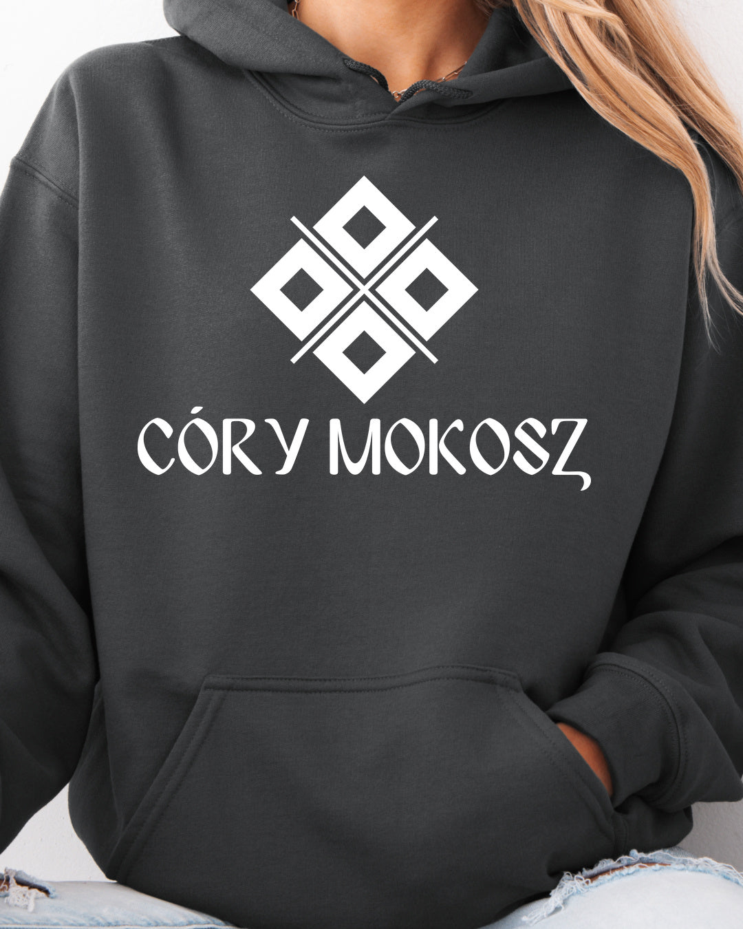 Córy Mokosz — Grafitowy