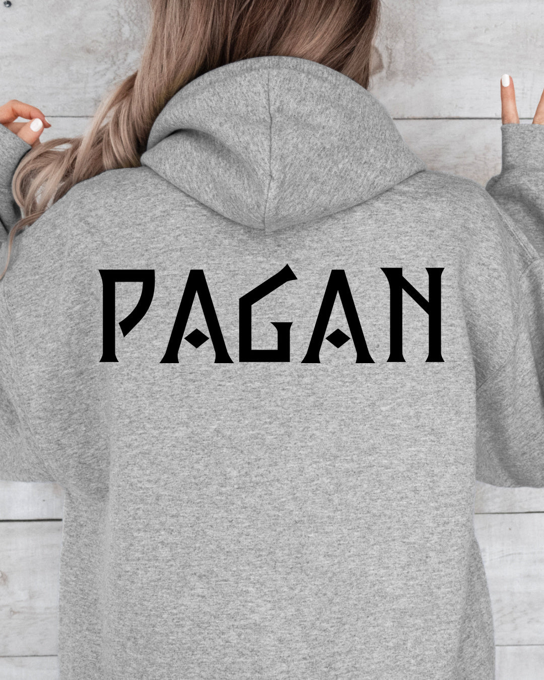 Pagan — Szary