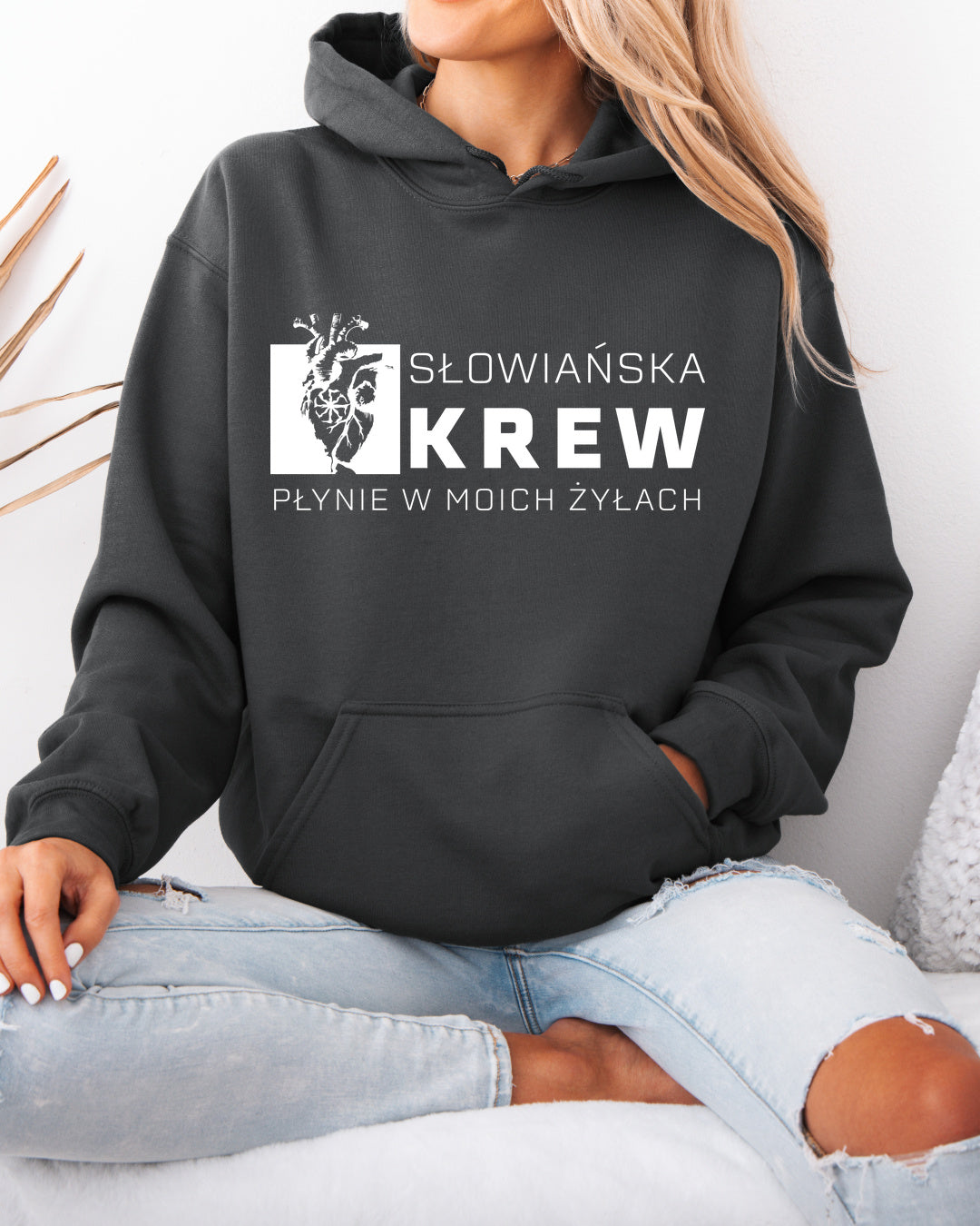 Słowiańska Krew Płynie w Moich Żyłach — Grafitowy