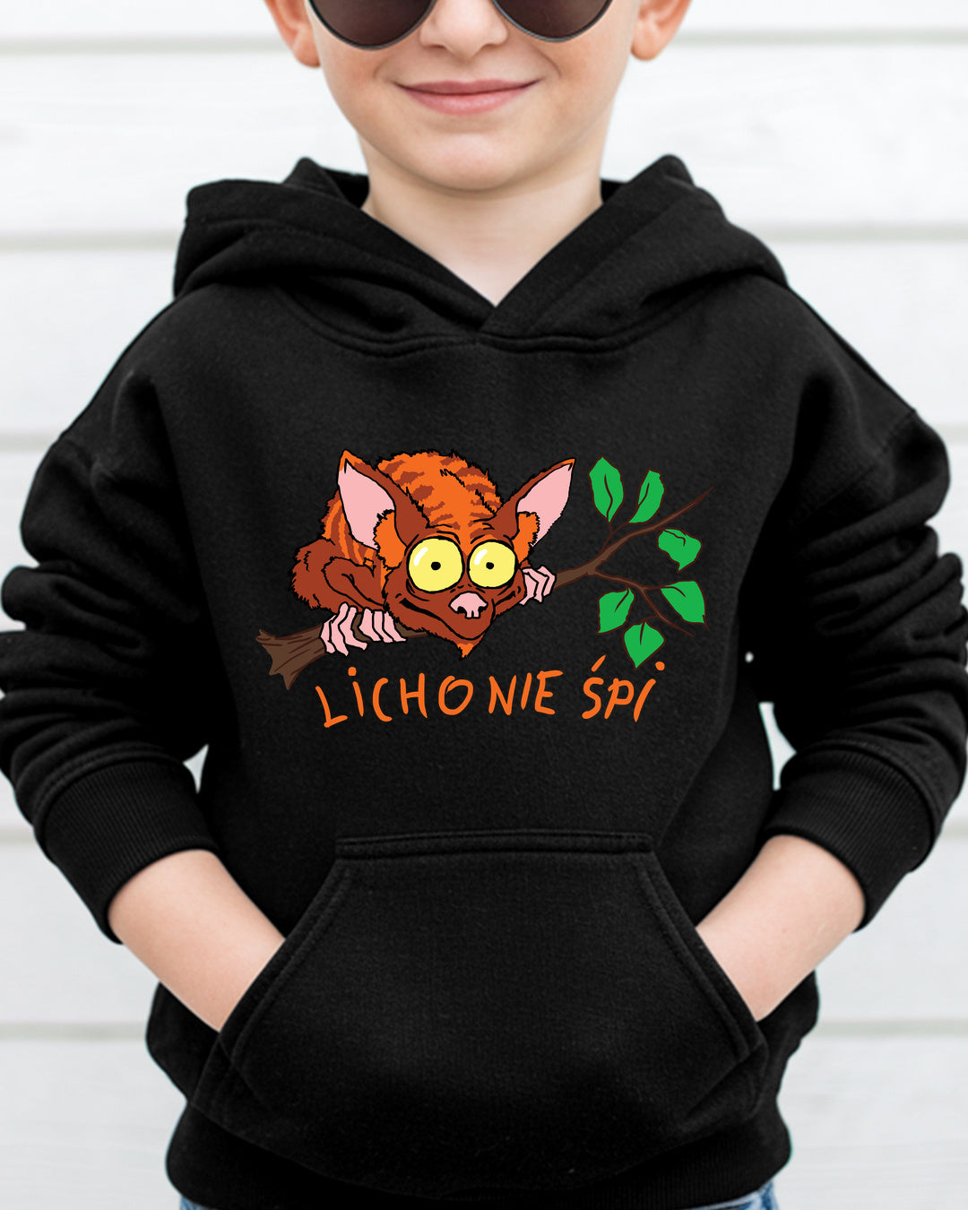 Licho Nie Śpi — Czarny