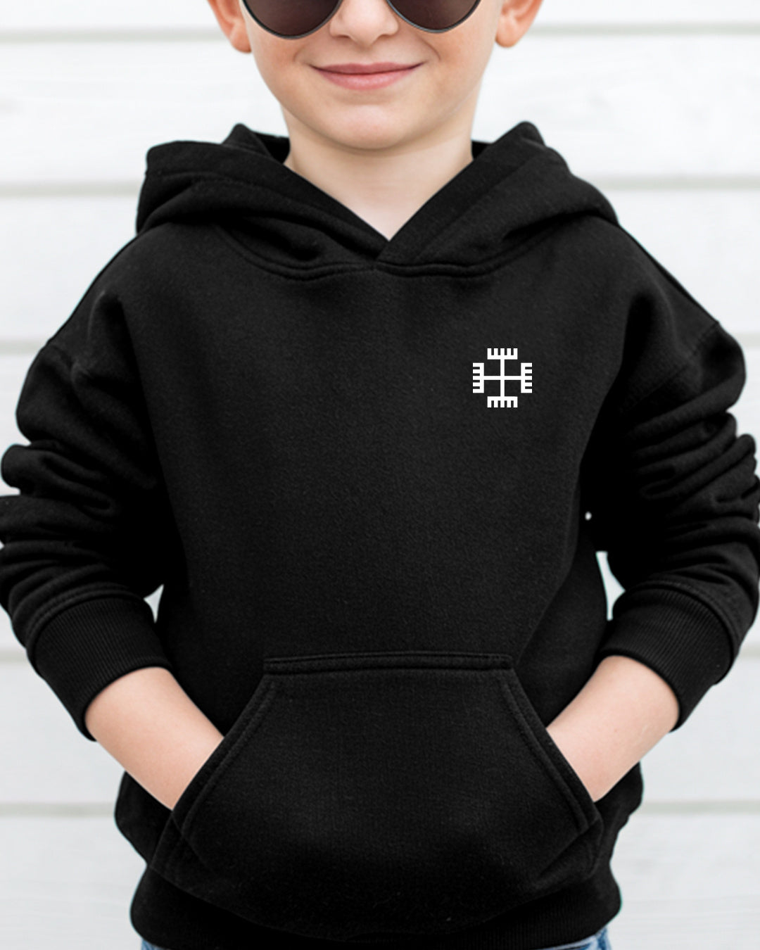 Ręce Boga III — Czarny