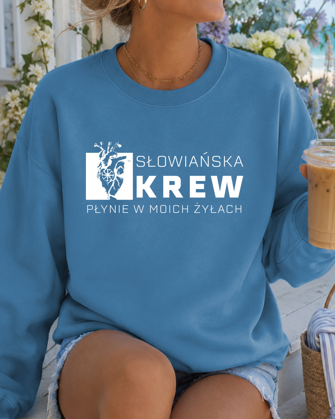 Słowiańska Krew Płynie w Moich Żyłach — Niebieski szafirowy