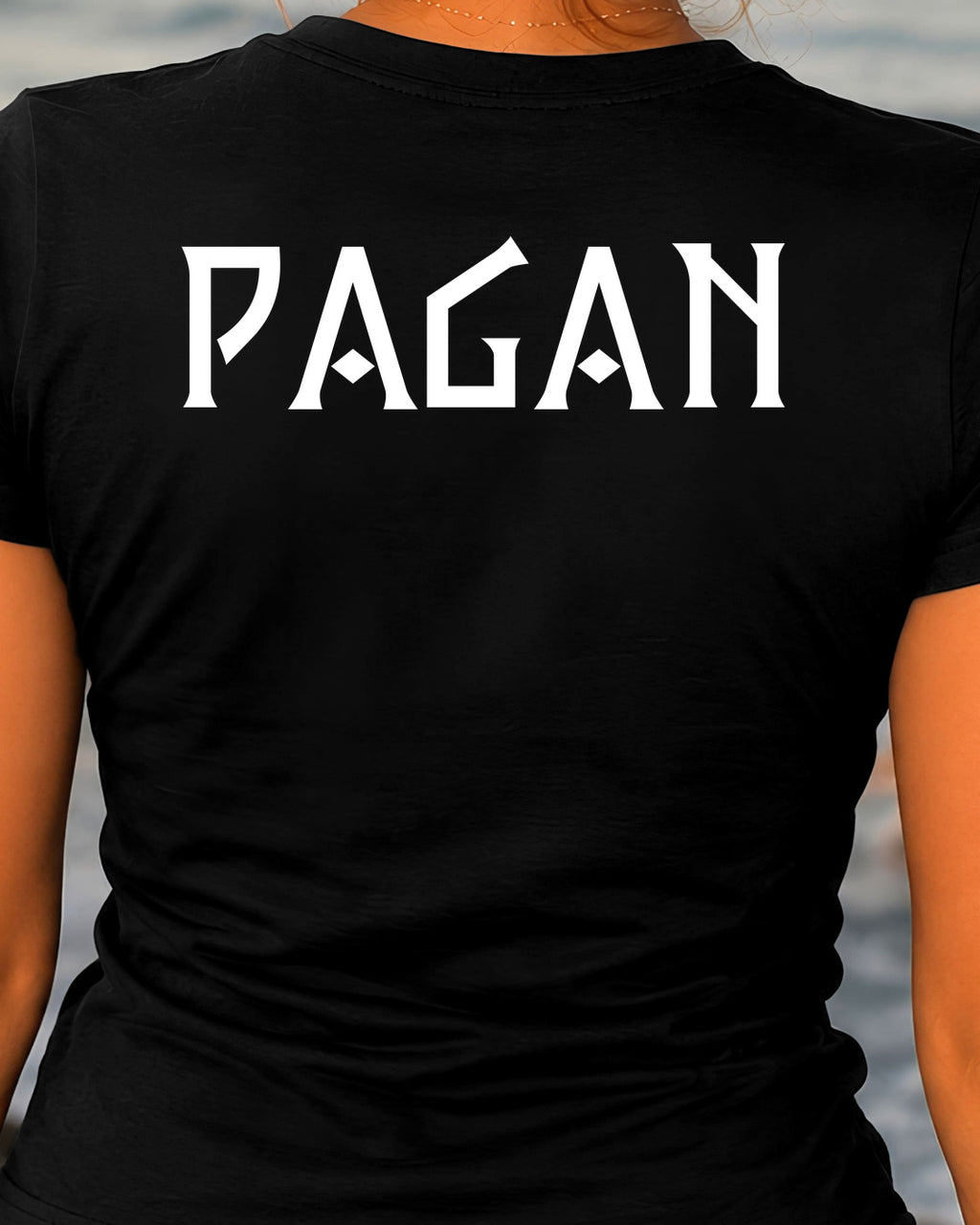 Pagan — Czarny (Standard)