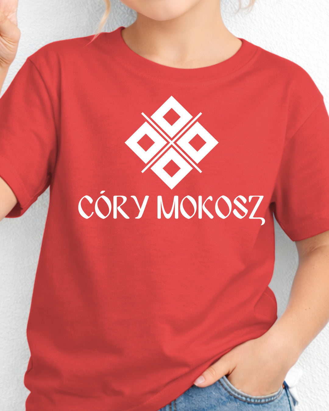 Córy Mokosz — Czerwony